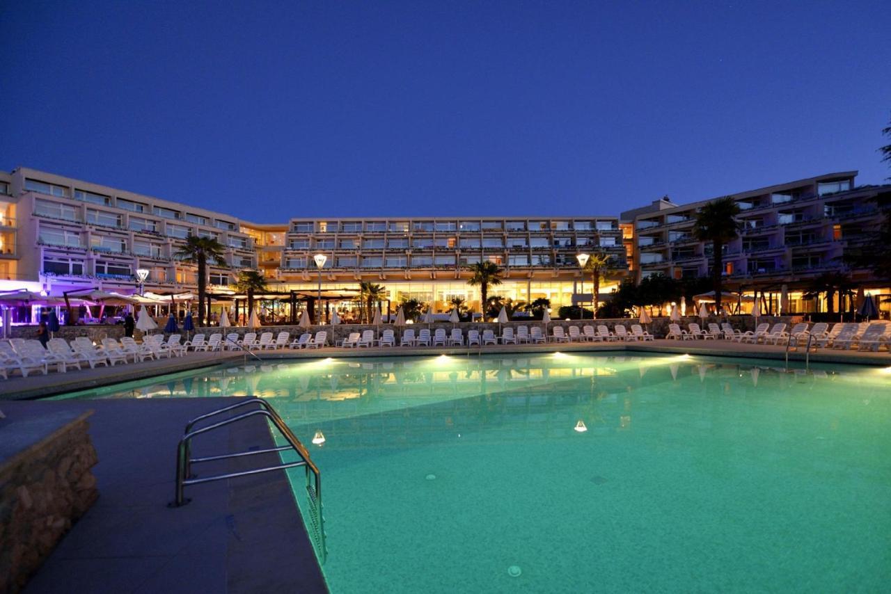 Hotel Mediteran Plava Laguna Poreč Exteriör bild